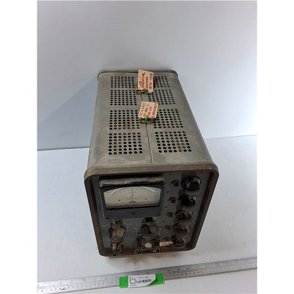 Fluke Differential Voltometer AC/DC - As Is CANNOT SHIP