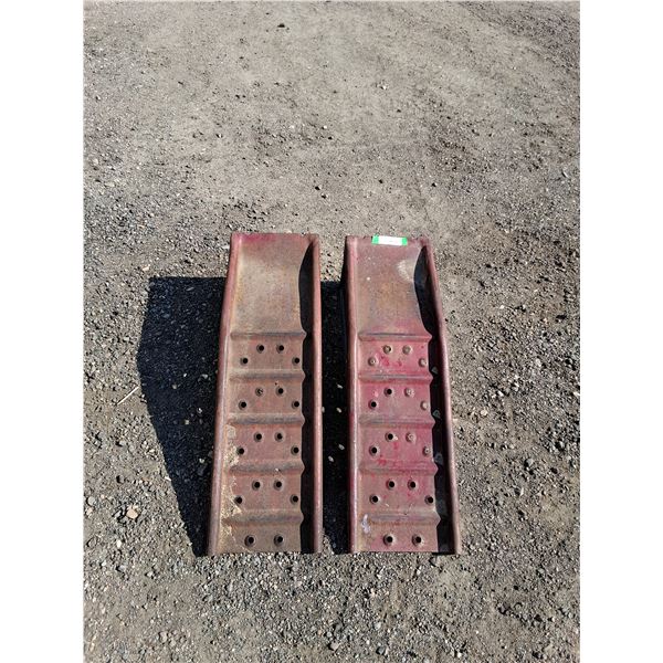 **(2) Car Ramps 34 x 10 x 10"- Cannot Ship