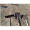 Image 4 : **Square Shovel, Leaf Rake and Potato Fork - PICK UP ONLY