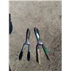 Image 1 : **(2) Hedge Trimmers