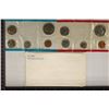 Image 1 : PARTIAL 1975 US MINT SET (UNC) P/D (WITH ENVELOPE)