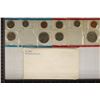Image 2 : PARTIAL 1975 US MINT SET (UNC) P/D (WITH ENVELOPE)