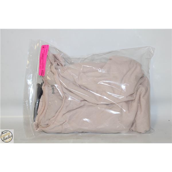 NEW 4 BENCH LARGE PINK + BLUE T SHIRTS