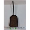 Image 1 : Union Fork & Hoe Co. Cast Iron Coal Shovel - 18.5" x 5.5"