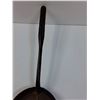 Image 3 : Union Fork & Hoe Co. Cast Iron Coal Shovel - 18.5" x 5.5"