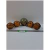 Image 1 : (4) Owl Decor Art on Gourds & Glass Orb - 5.5"