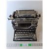 Image 1 : Vintage Underwood Typewriter- As Is, PICKUP