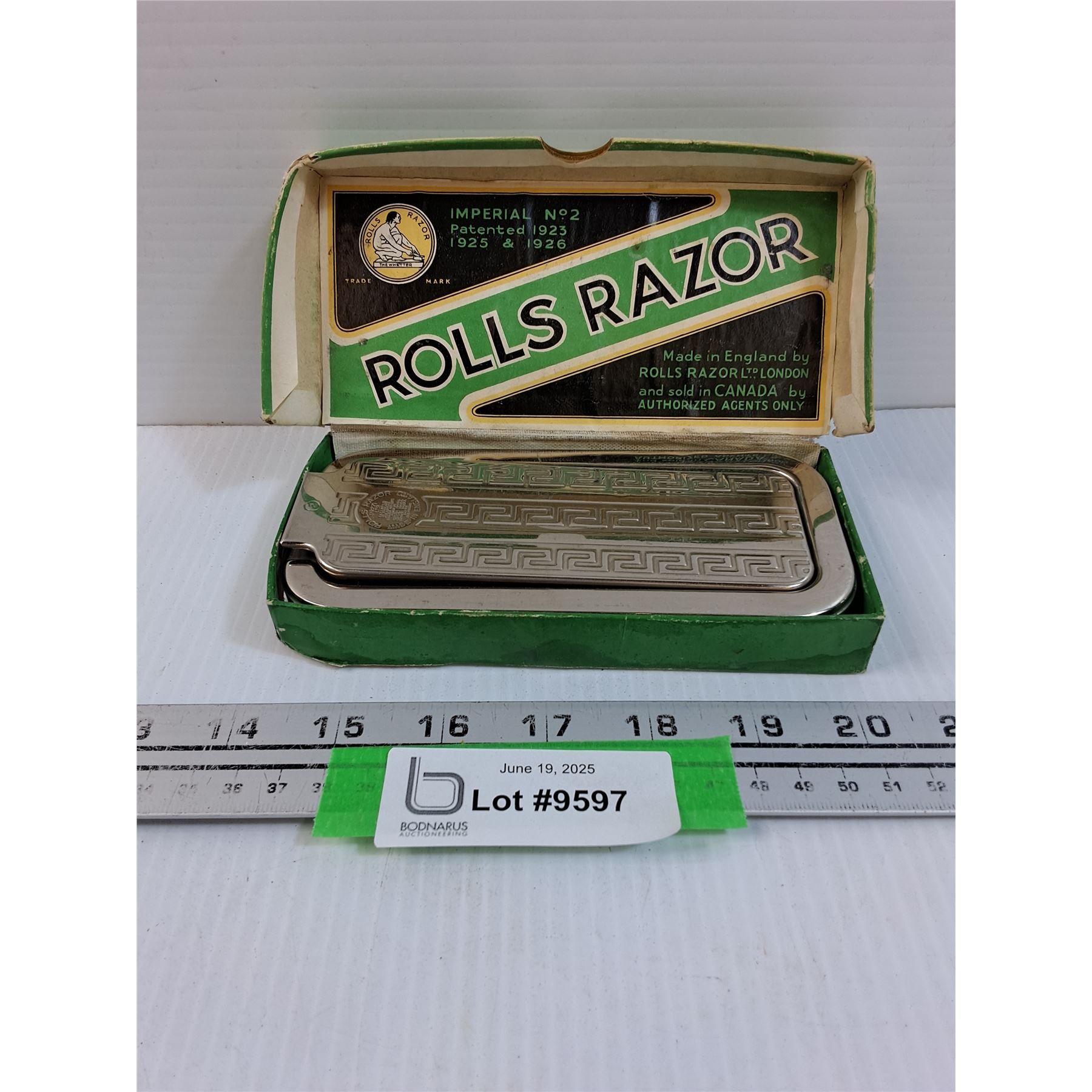 Vintage Rolls Razor Kit in Box - Bodnarus Auctioneering