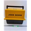 Image 1 : John Deere Fiberglass  Box - 15" x 12"  17"