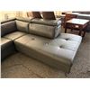 Image 3 : Rachael Gray Leather Sectional Sofa with Adjustable Headrests and Chaise Lounge