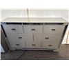 Image 2 : White Mirrored eight Drawer Dresser with Metal Handles