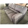 Image 3 : Three-Seat Sofa by Signature Design by Ashley in Gray Upholstery