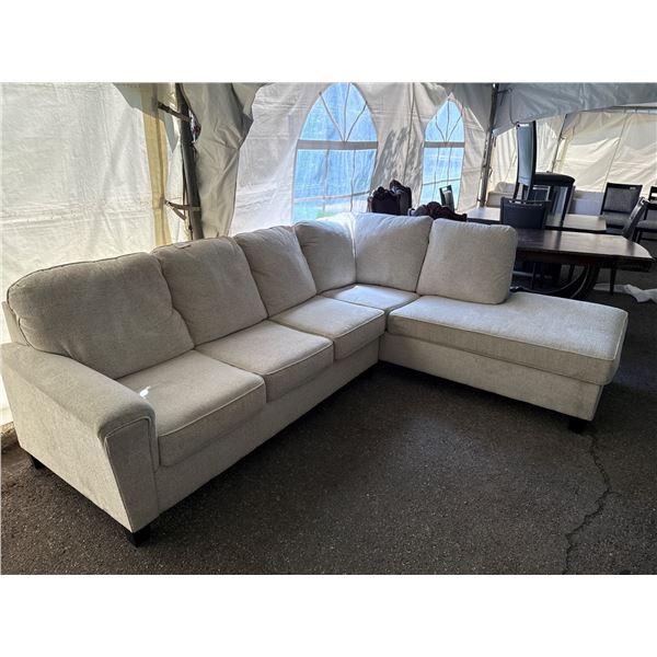 Sectional Sofa With Chaise in Neutral Fabric Upholstery