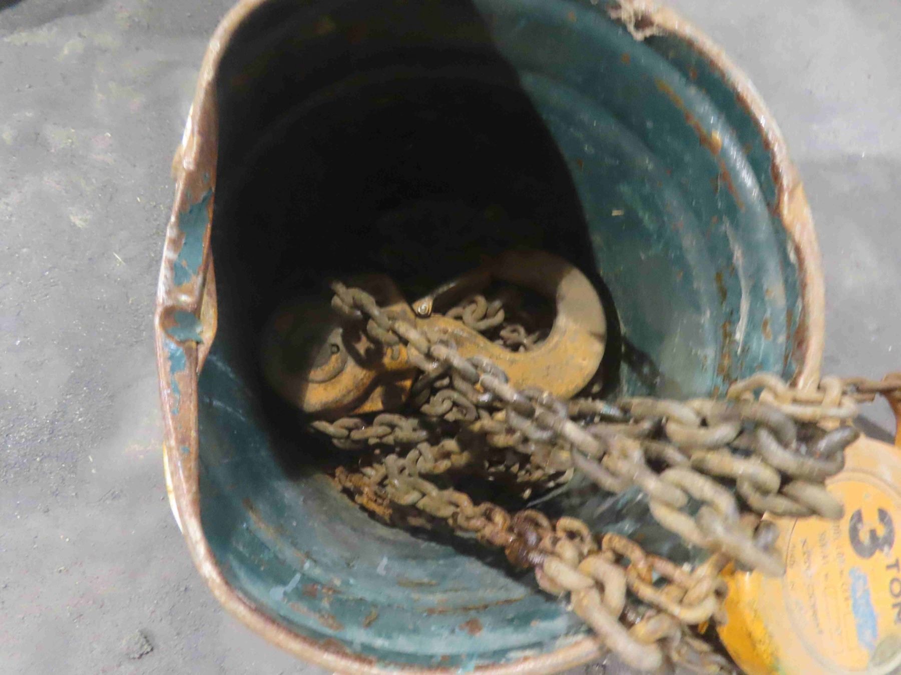 Chain Fall 3 Ton - McSherry Auction Service Ltd.