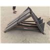 Image 1 : 4 Steel Braces 36'' x 30'' 