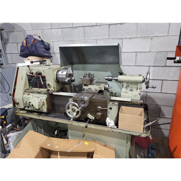 BRITISH Lathe 16" x 18" 550v