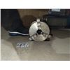 Image 2 : VEXTA Motorized 3 jaw Chuck 5"