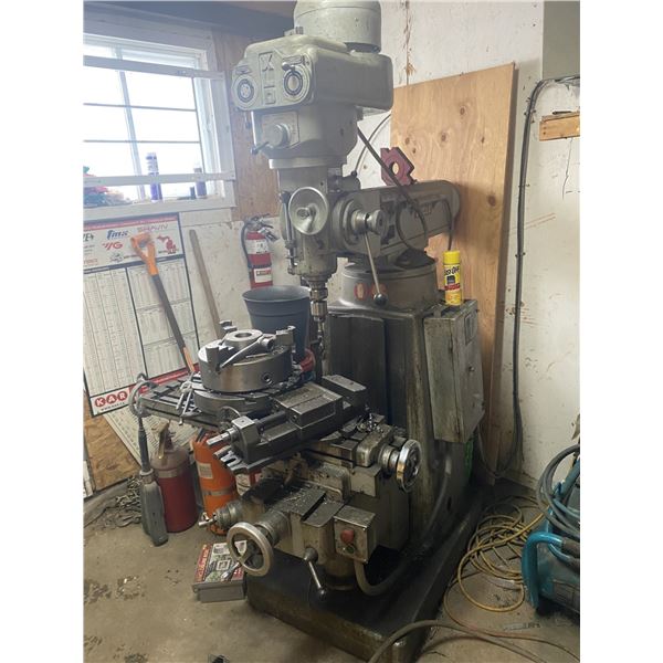 Ex-Cell-o Milling Machine variable speed (only milling)