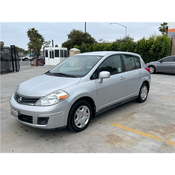 NISS VERSA 2010 T-DONATION