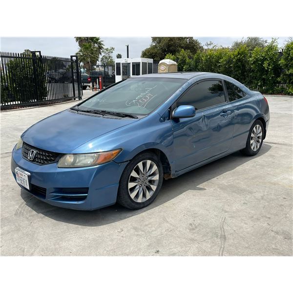 HOND CIVIC 2009 O/S-SALV-T WAIT TITLE