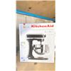 Image 2 : KITCHENAID PRO 600 6 QUART 5.7L ELECTRIC COUNTERTOP BOWL-LIFT STAND MIXER WITH BOWL & ATTACHMENTS