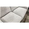 Image 3 : GREY / WHITE TEXTURED LINEN FABRIC 2 PCS MODERN DESIGNER DEEP SEAT SECTIONAL SOFA INCLUDING
