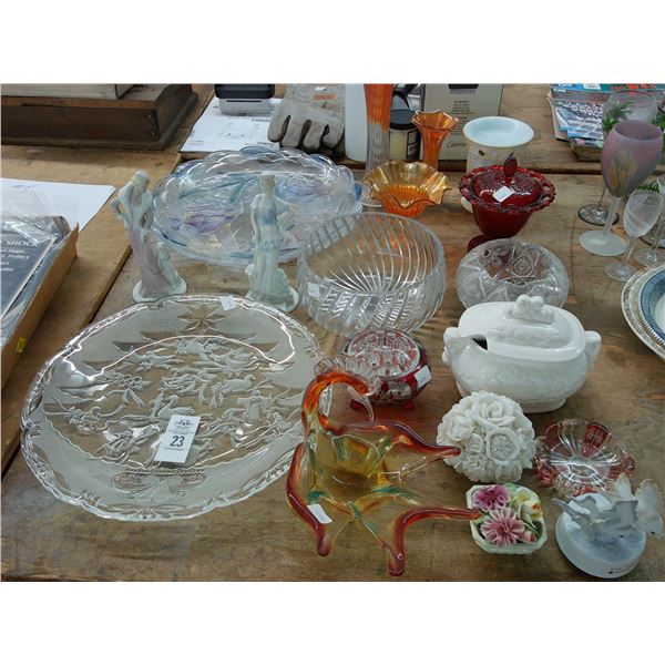 Carnival/Art Glass Dishes, Bowls, Vases, Figurines