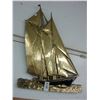 Image 1 : Brass 3' Sailboat Wall Décor