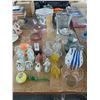 Image 1 : Glass Bowls, Vases, Decanters, Figurines, Décor