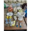 Image 1 : Cherub Bowls, Pitcher, Cookie Jar, Décor