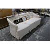 Image 1 : Beige Tufted Cloth Sofa