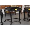 Image 2 : VINTAGE CHINESE BLACK LACQUERED HALF MOON TABLE W/CABRIOLE LEGS (35" X 38" X 19")
