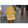 Image 2 : EKORNES STRESSLESS CHAIR W/FOOT STOOL