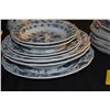 Image 2 : MEISSEN BLUE ONION DISHES & SERVING BOWLS (13 PCS)