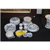Image 1 : MEISSEN BLUE ONION WARMER, EGG CUPS, BOWLS, COVERED DISH & BUTTER DISH (SOME CHIPS ON BOWLS) (16 PCS