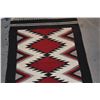 Image 2 : NATIVE AMERICAN (NAVAJO) WOOL RUG (40" X 24 1/2")