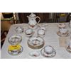 Image 1 : MEISSEN TEA SET W/LUNCHEON PLATES, INDIAN FLOWER (MULTICOLOR) PATTERN (22 PCS)
