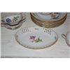 Image 5 : MEISSEN DINNER PLATES, BOWLS, SALAD PLATES, ETC. (25 PCS)