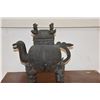 Image 2 : CHINESE BRONZEWARE PHOENIX BIRD BEAST WINE VESSEL/POT