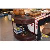 Image 3 : RATTAN DEMI LUNE TABLE