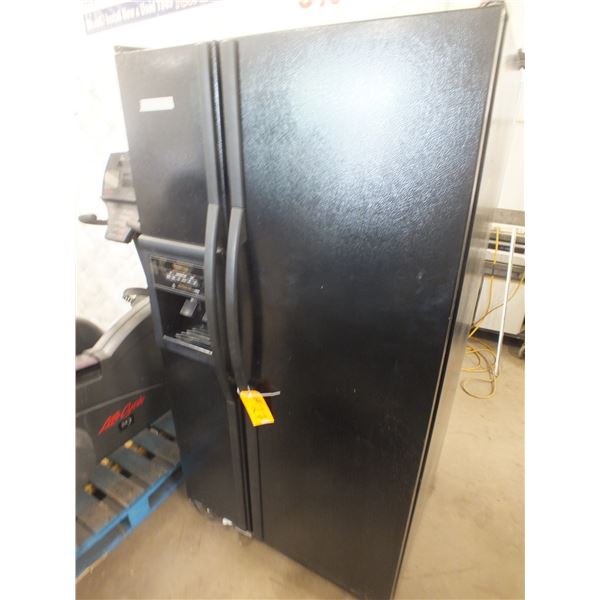 Whirlpool Gold Refrigerator