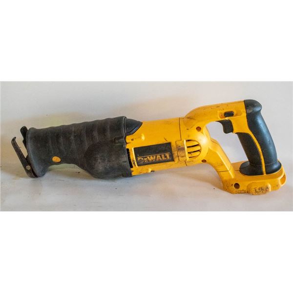 DEWALT DC385 HEAVY-DUTY XRP 18V CORDLESS