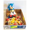 Image 1 : SONIC THE HEDGEHOG TOYS & CELL PHONE HOLDER /