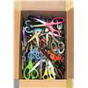 Image 1 : BOX OF SCISSORS