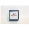 Image 1 : ZIRCONIA FRENCH-STYLE HEART SHAPE RING SZ8