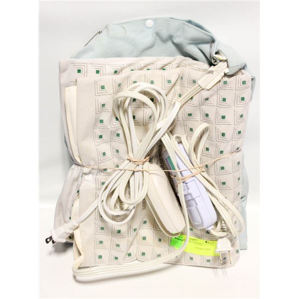 2 HEATING PADS 7 ESTATE