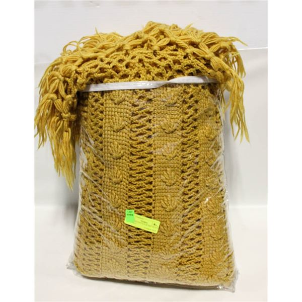 MUSTARD VINTAGE 80"X80" HEAVY BLANKET