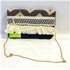 Image 1 : BOHO EMBROIDERED PURSE- SFERA FEMME BRAND