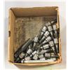 Image 1 : SET OF 20 SPLINE BOLTS AND A SOCKET