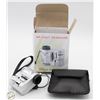 Image 1 : #2708- 60 X JEWELLERY AND CURRENCY LED MICROSCOPE